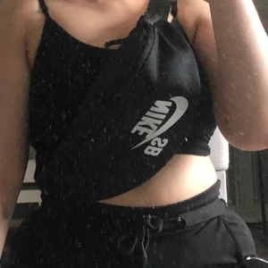 Nike väska  - Använd 1 gång! Ny skick! 99kr + 50kr frakt!🤎