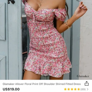 Rosa klänning  - Säljer denna klänning i storlek M för 100 kr 🍇