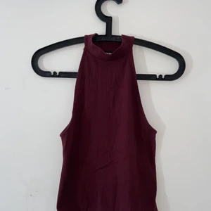 Fin topp - Använd en gång så gott som ny