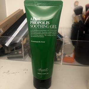 Benton Aloe Propolis Soothing Gel med aloe vera använd max 4 gånger nypris 260 kr 