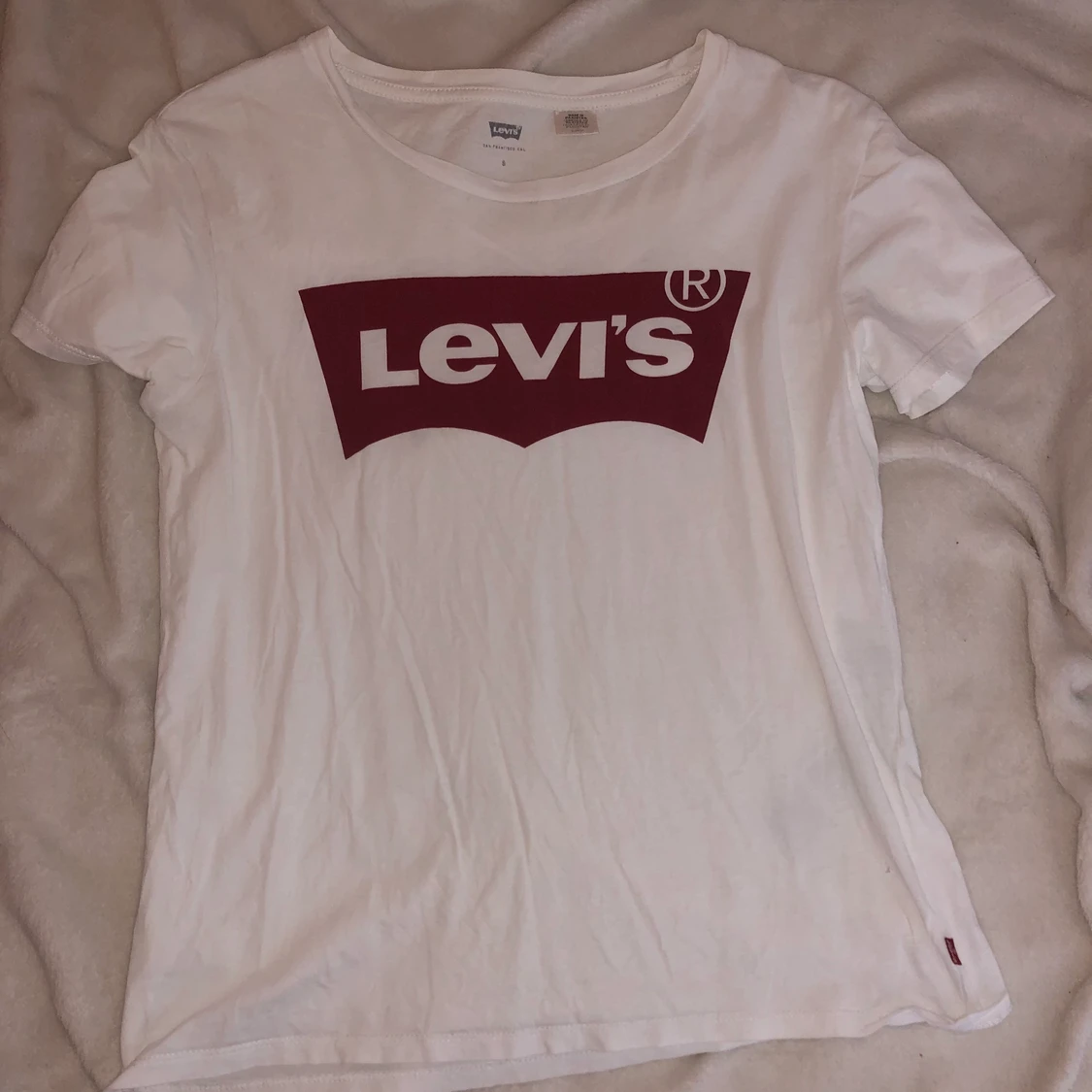 Levi’s t-shirt 