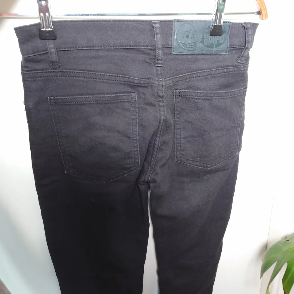 Svarta jeans från Cheap Monday✌️. Jeans & Byxor.