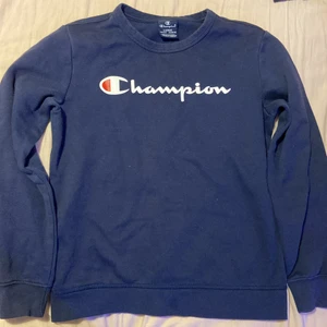 Champion  - Bra, men för liten