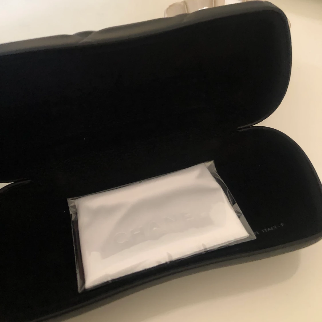 Chanel Glasögonfodral Oanvänt - 91