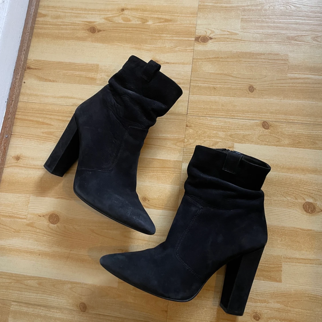 Svarta boots med snygg klack - 90
