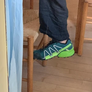 Salomon shoes size 42 EUR - Salomon speed cross 3, size 42 EUR. Small in size, fits a size 40/41 EUR