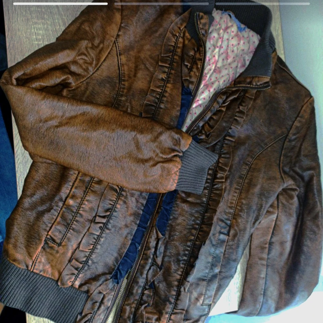 Fejkskinn brun jacka