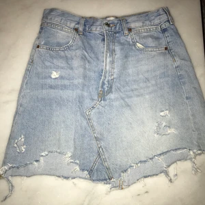 Jean skirt from Zara - Perfect condition, 100 + shipping 💓