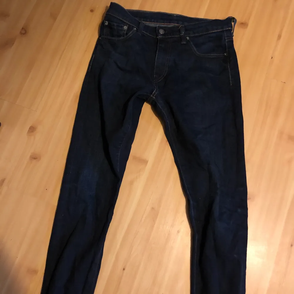 Skick 8/10 Levi’s jeans herr,  nypris: 899. Jeans & Byxor.