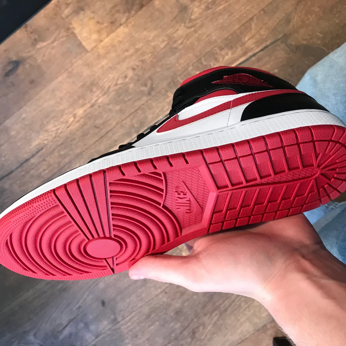Jordan 1 Mid Gym Red - 91
