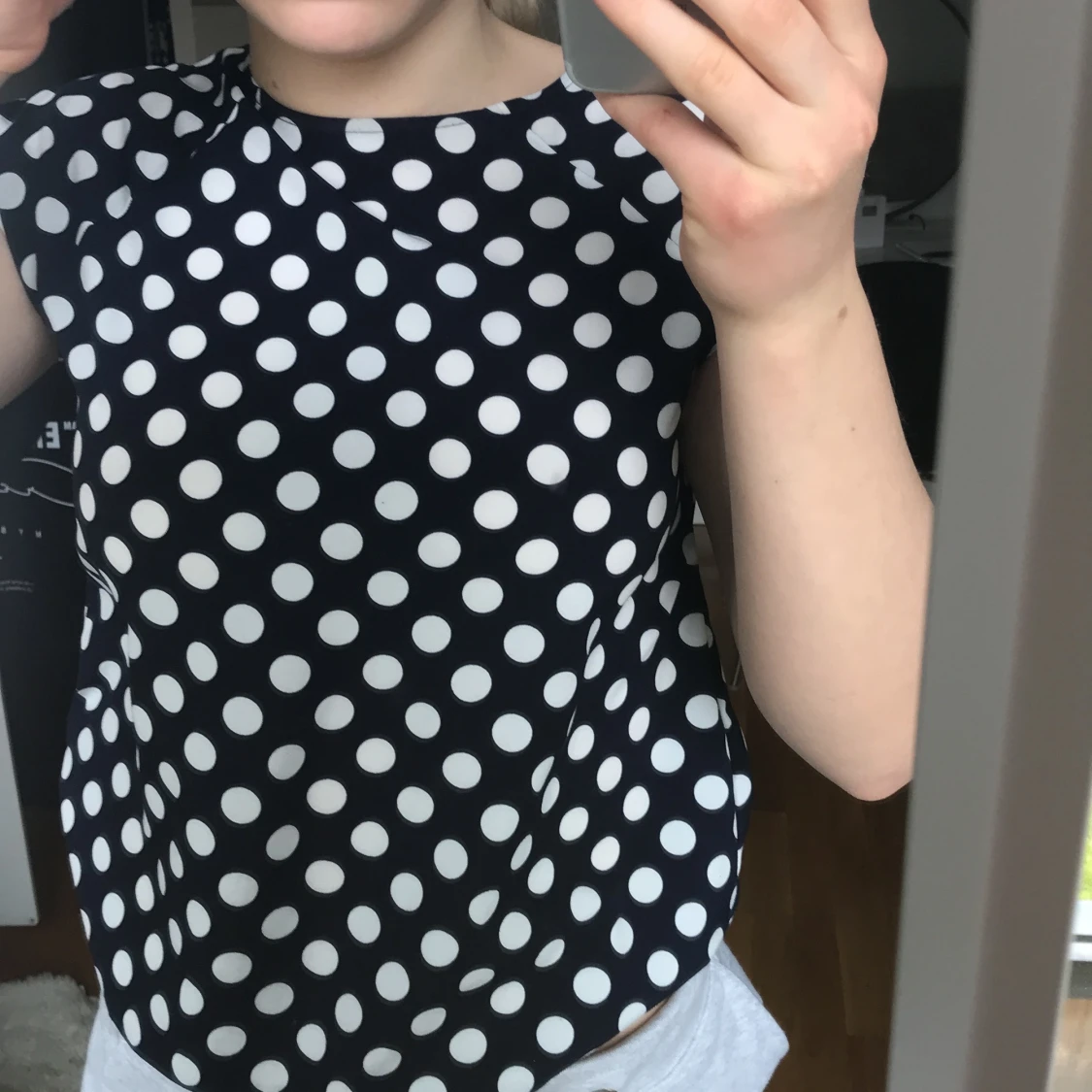 Blå prickig topp - 90