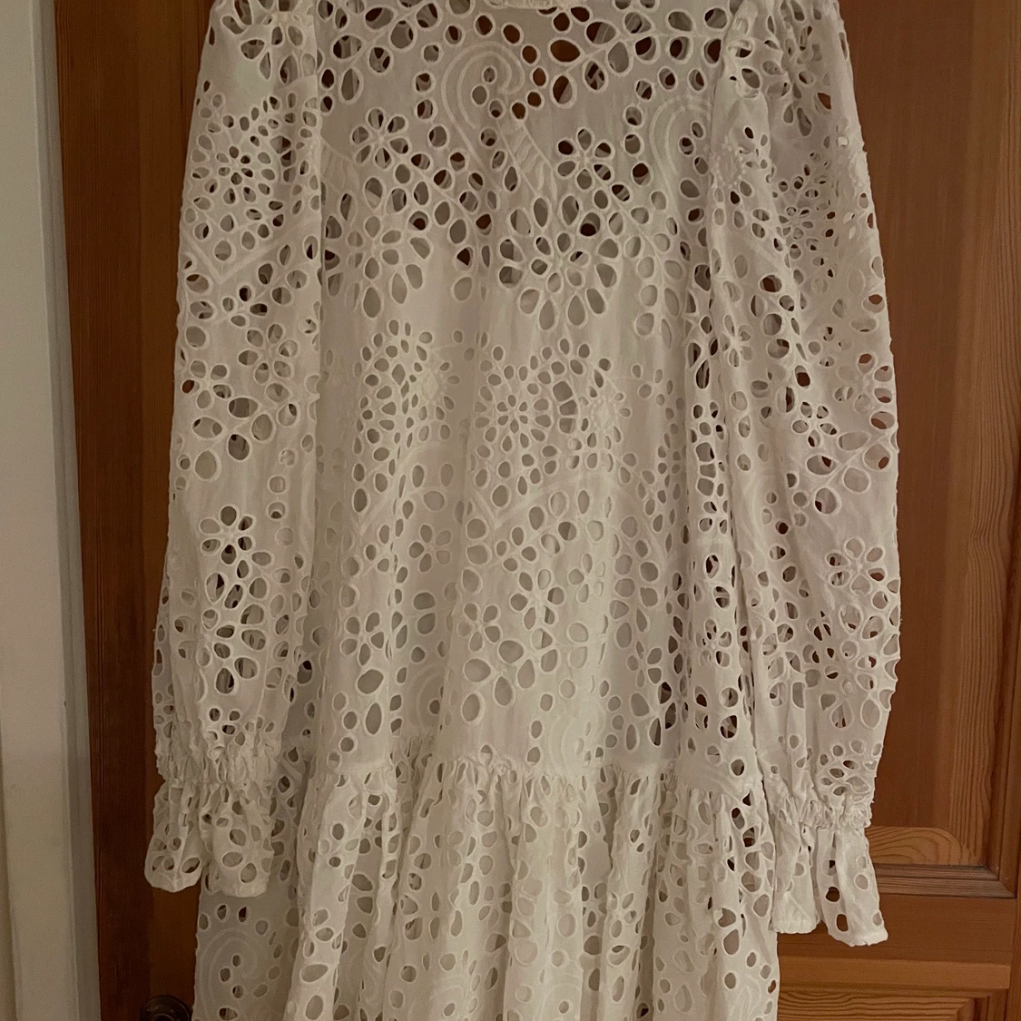 Jättefin klänning från H&M helt oanvänd❤️❤️ - 90