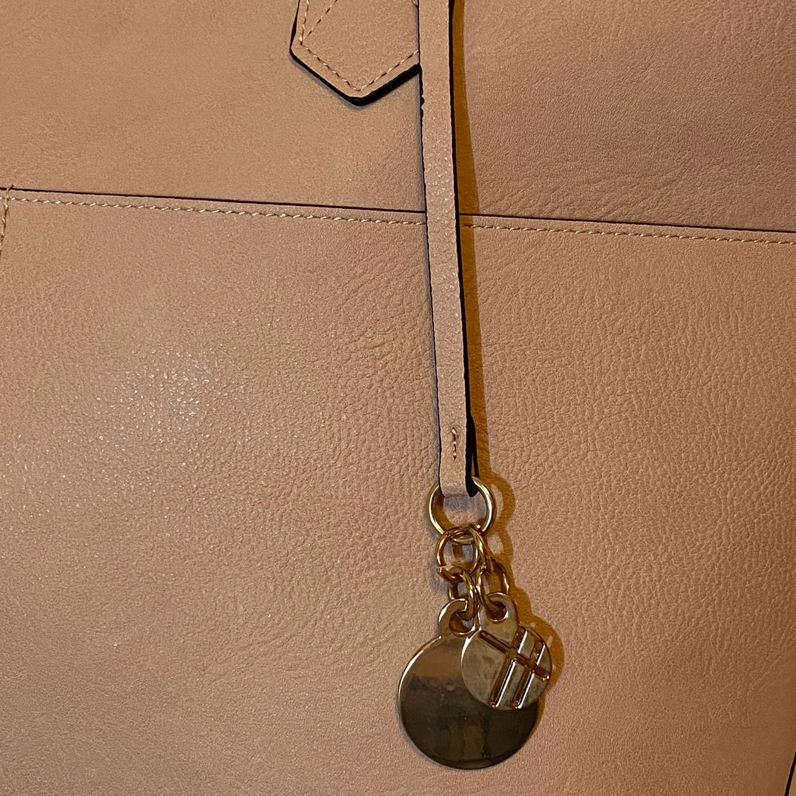 KappAhl Handväska  - 90