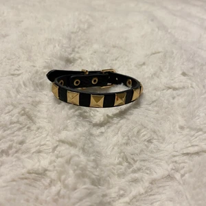 Armband - Valentinoliknande armband