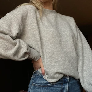 Tröja - Jättefin tröja från zara. Gratis frakt!🖤⚡️