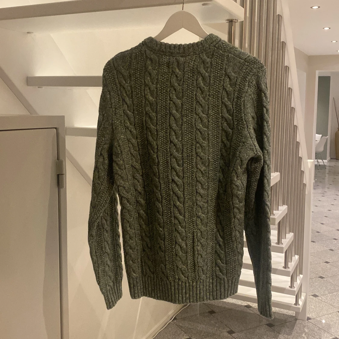 Stickad tröja - 90