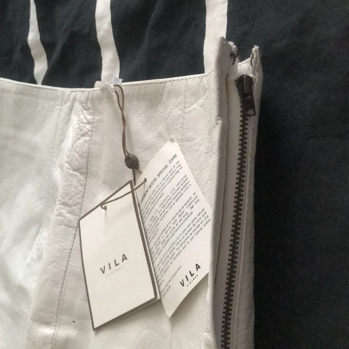 Pongo Leather skirt C white  - 91