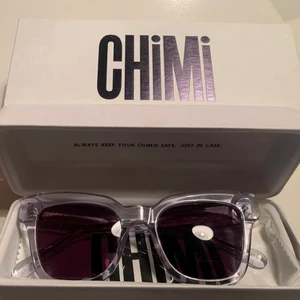 Chimi 005 litchi - Chimi 005 litchi! De är i mycket bra skick! Orginalpriset är runt 1000. 466 kr med frakt