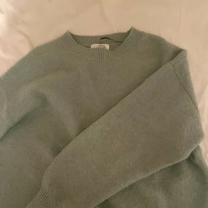 Grön stickad tröja💚 - Såå mysig!