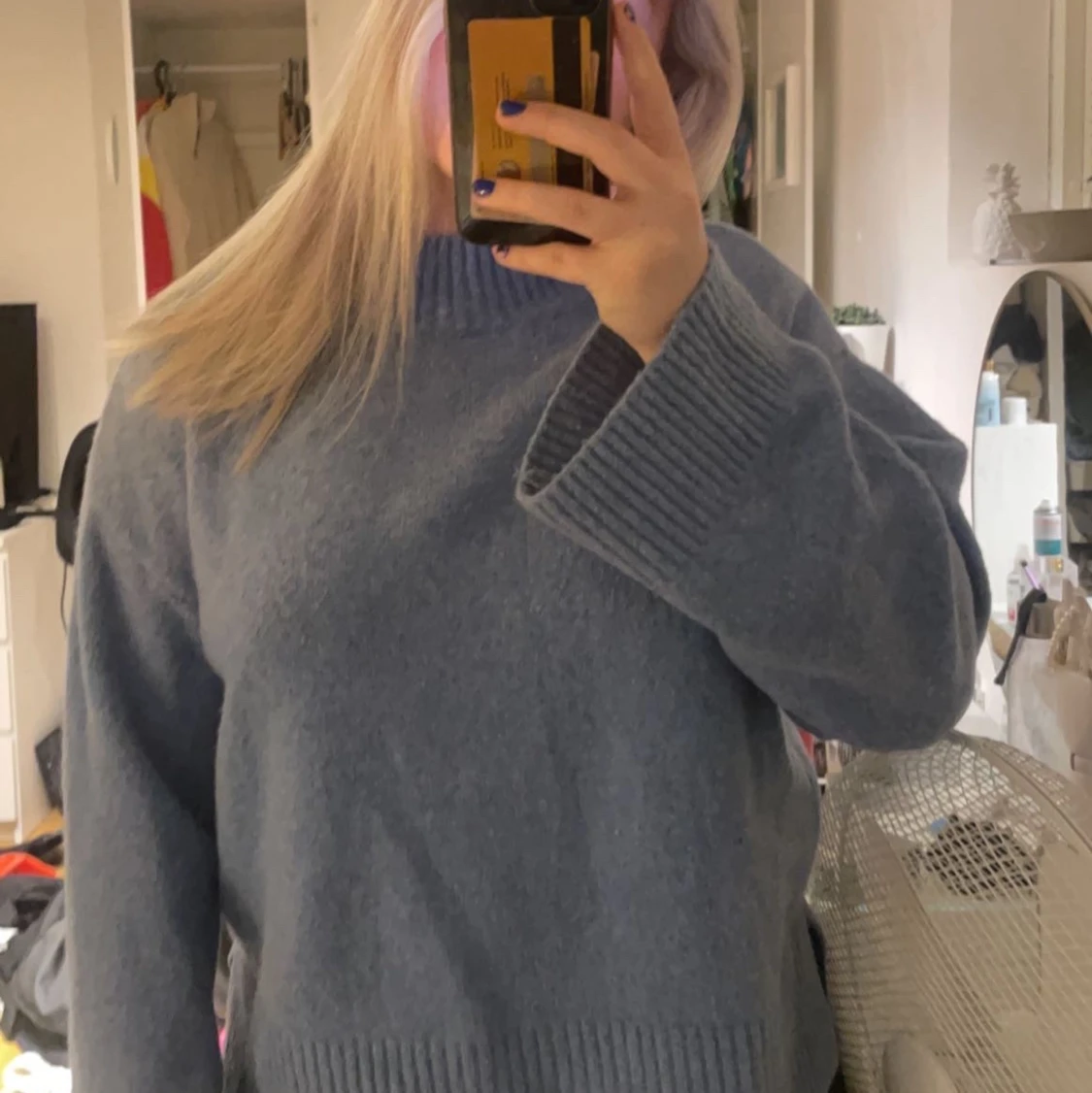 Blå stickad tröja💙