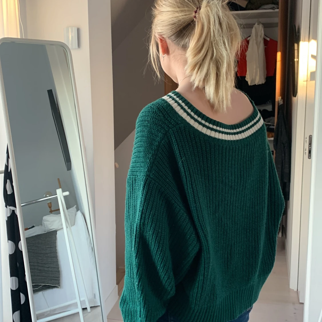 Divided stickad tröja - 90