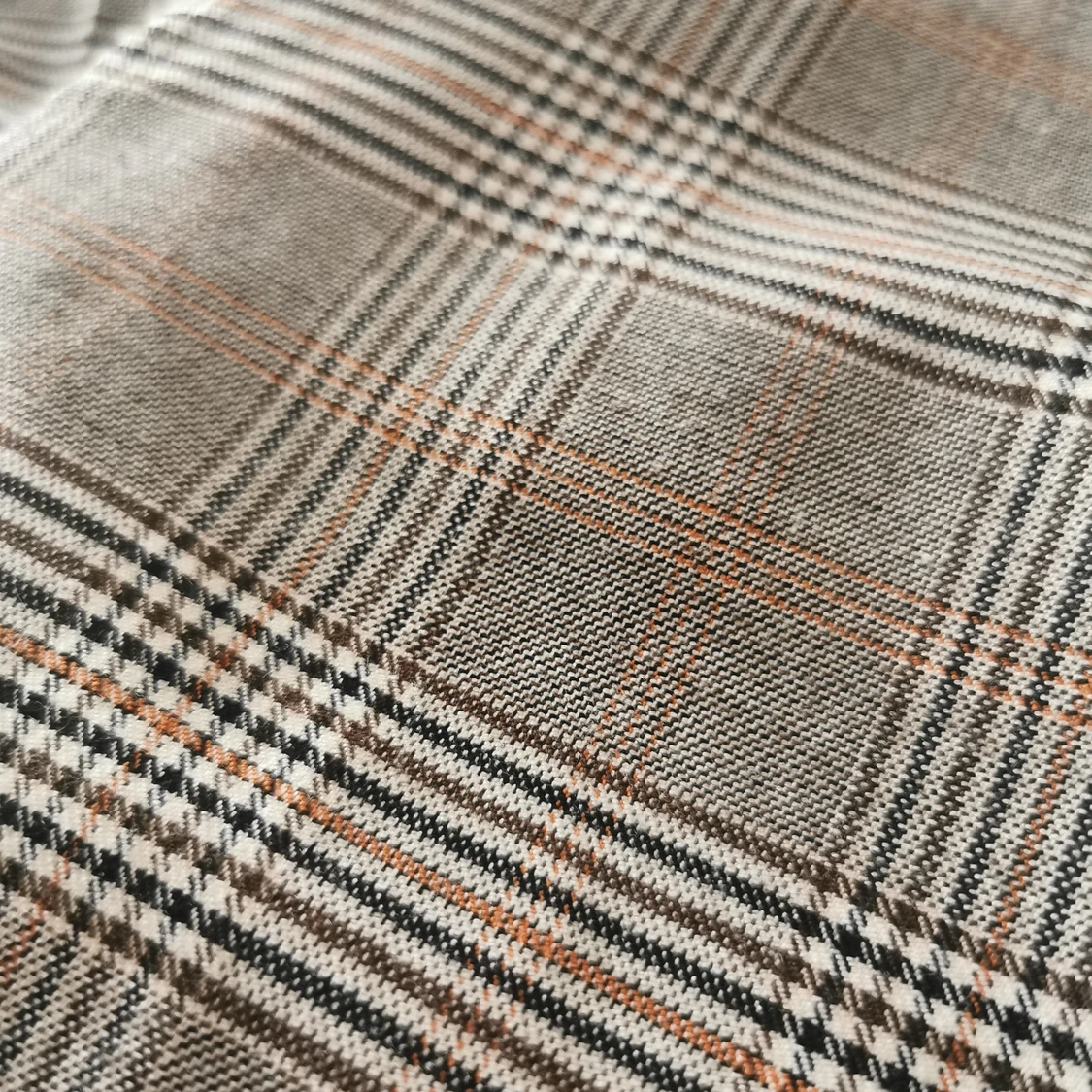 2 par kostymbyxor från H&M strl 38  - 90