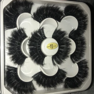 Lösögonfransar  - Säljer fransar kan mötas i malmö 