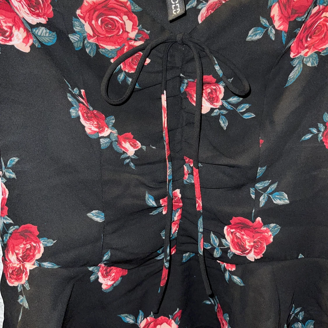 Oanvänd topp med blommor - 91