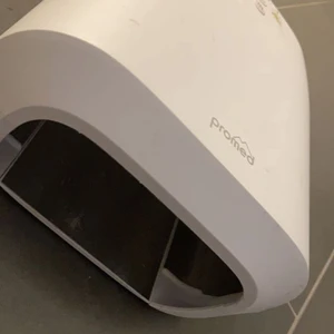 Uv lampa - Köpt för 800, nyskick och tvättas såklart innan! Frakttillkommer❤️