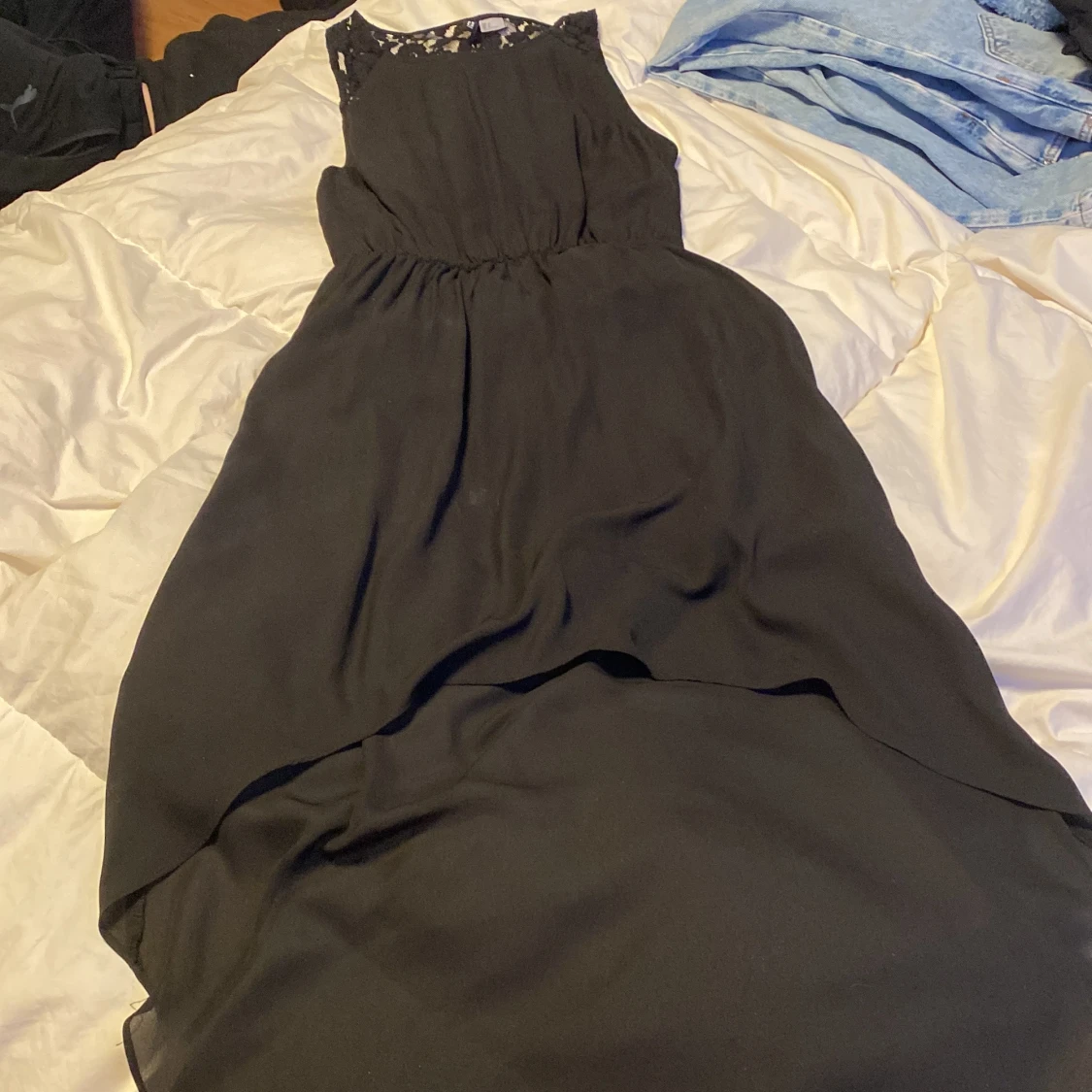 Super gullig svart sommarklänning  - 90