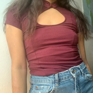 Urban outfitters bodysuit brand new - Never worn urban outfitters burgundy bodysuit, with Chinese style collar.