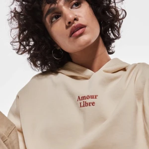 Trendig hoodie Gina tricot - Säljer denna as snygga hoodien från Gina tricot då den inte kommer till användning, skriv vid intresse💗