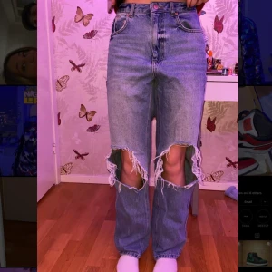 Nakd wide leg jeans - Nakd jeans wide leg, kommer tyvärr inte till användning därför jag säljer:))