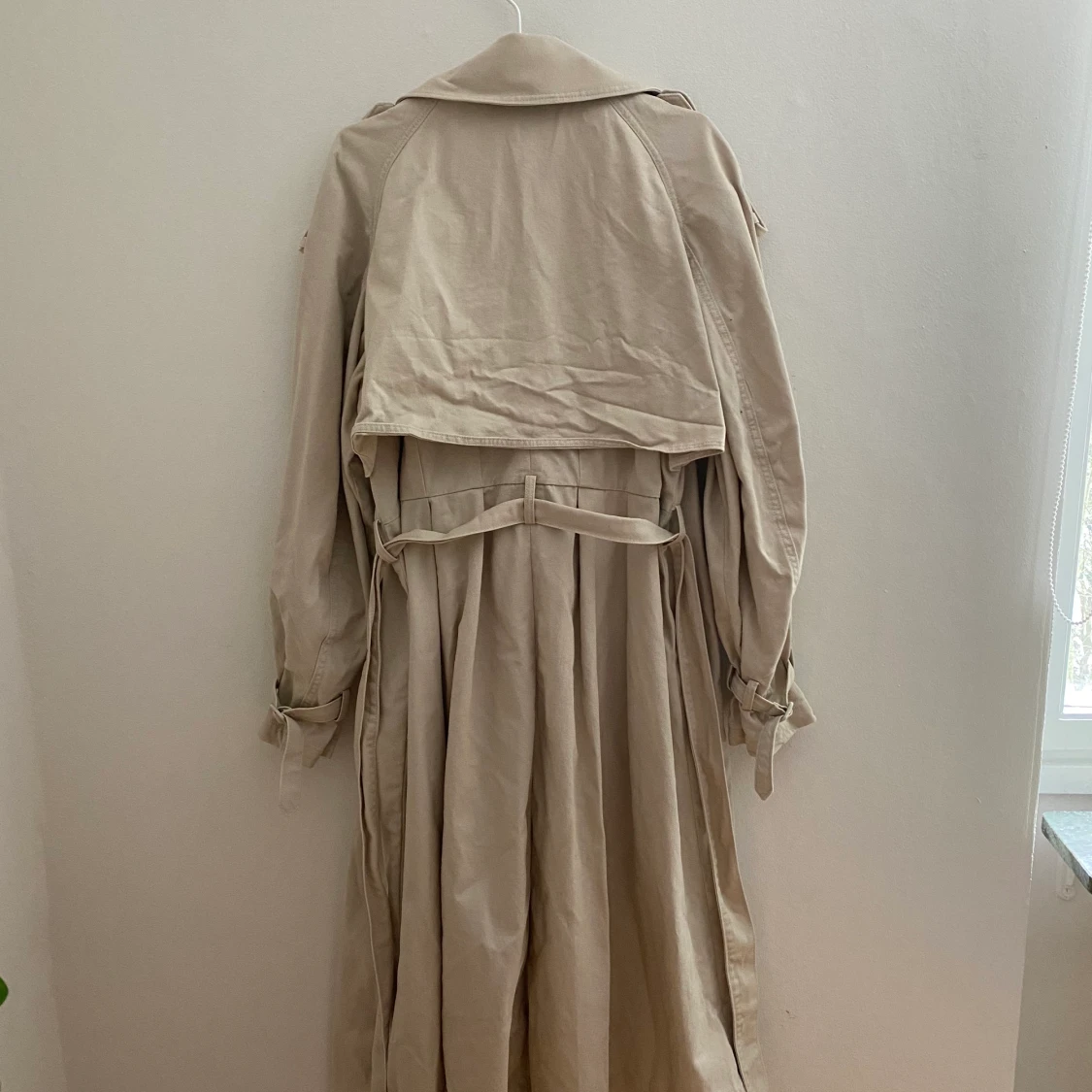 H&M trenchcoat  - 91