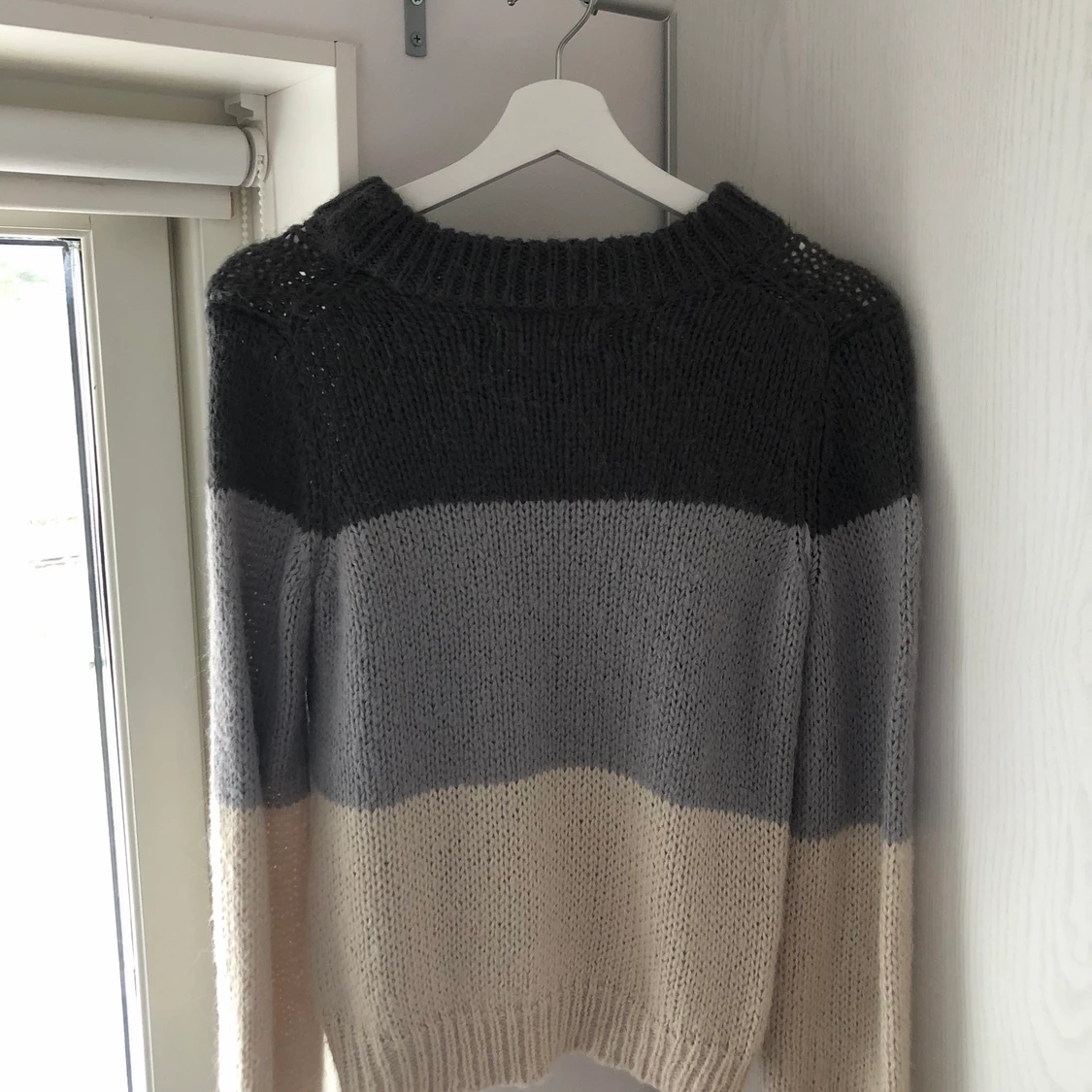 Stickad tröja