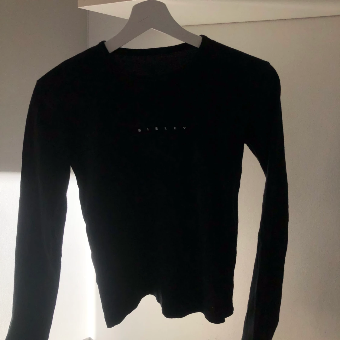 svart sisley tröja  - 91