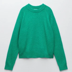 Tröja - Jättemysig tröja av ull och alpackablandning. Aldrig använd bara testad. Köpt för 399