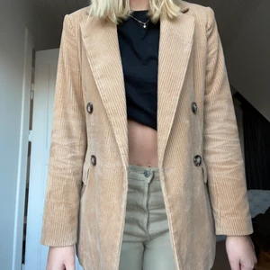 Kavaj - Fin kavaj från hm i materialet manchester. 