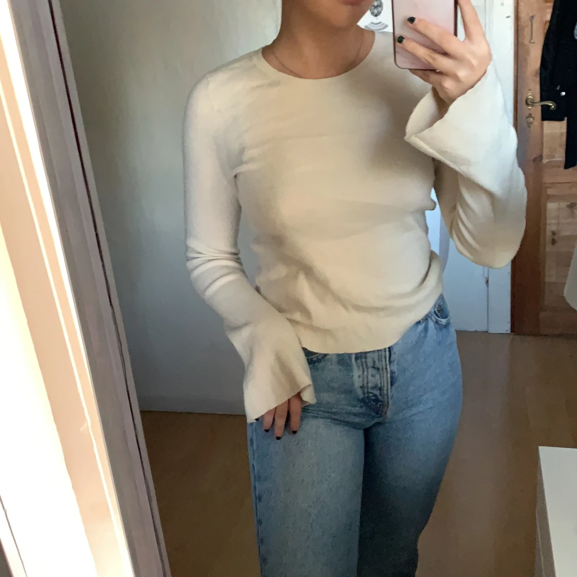 Beige tröja med vida ärmar xs - 90