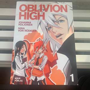 Oblivion high bok 1 MANGA! Läst 1 gång men i bra skick :) svensk text