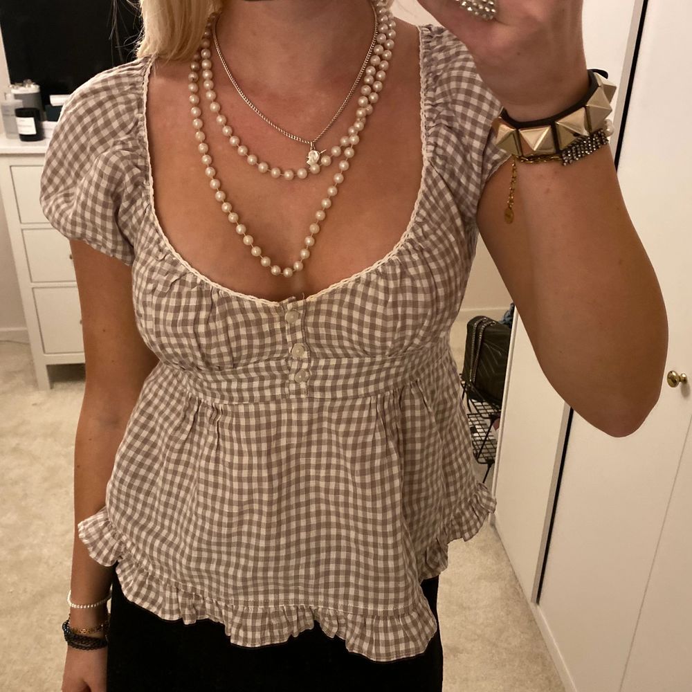 Så fin topp från brandy melville, oanvänd. Toppar.