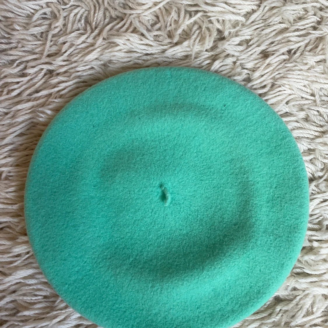 Mint wool beret 🌿  - 90