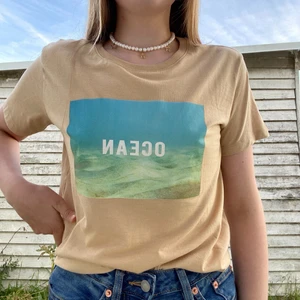 Beige tröja  - Tröja med tryck