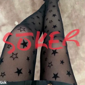 Strumpbyxor SÖKER!!!! - SÖKER!! Strumpbyxor med stjärnor eller blixtar på till bra pris!