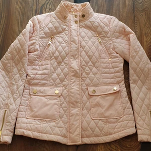 Jacka - Knappt använd, i gott skick