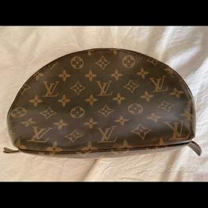 Pochette Louis Vuitton, handbag