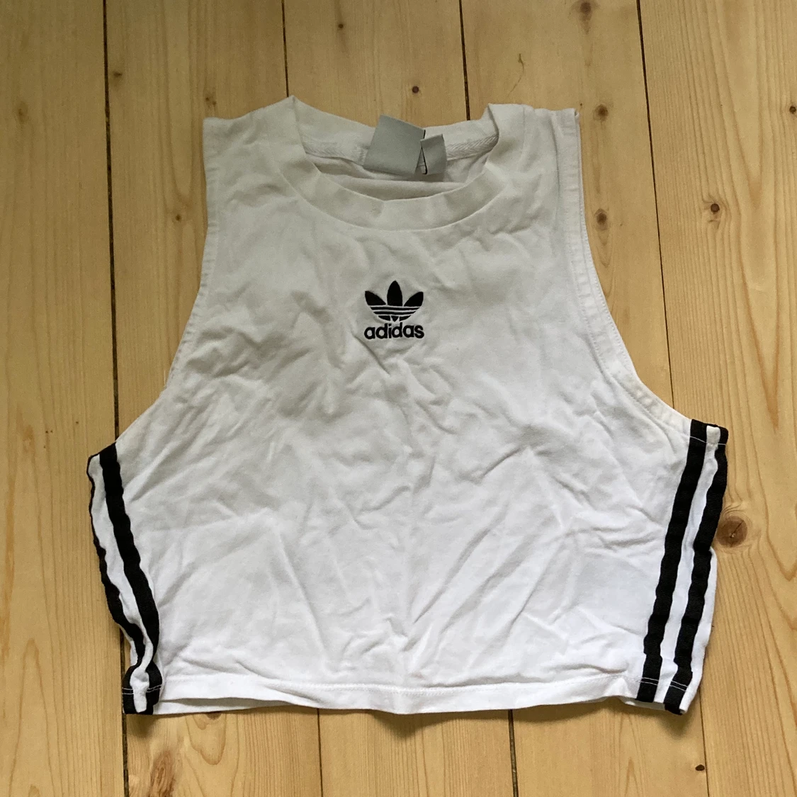 Adidas linne croppad