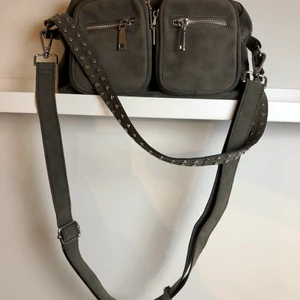 Väska - Endast använd ett fåtal gånger