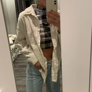 Jacka  - Vit jacka inte använd mycket