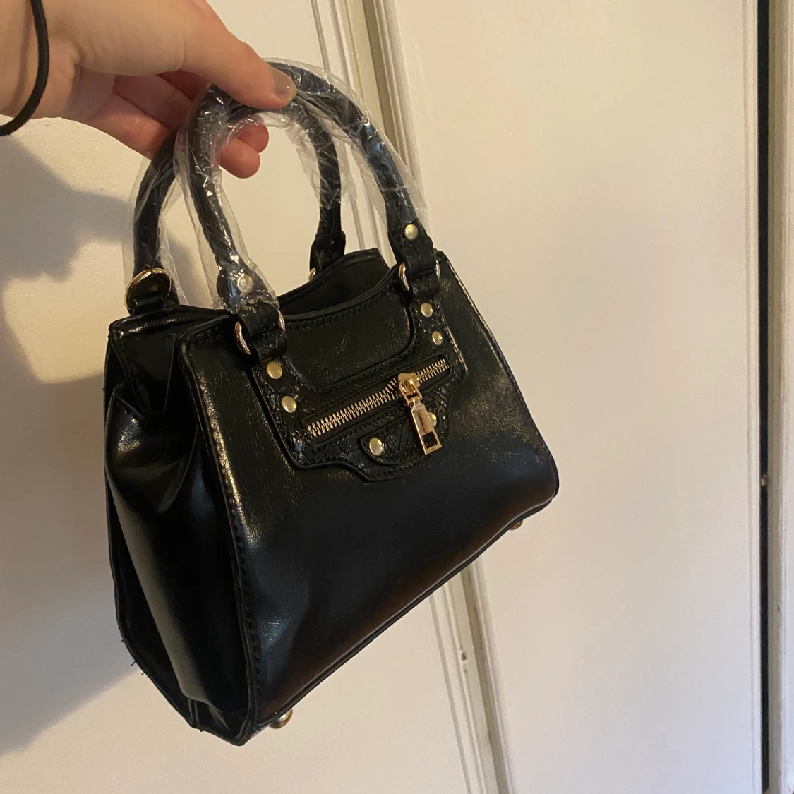 Svart handväska  - 90